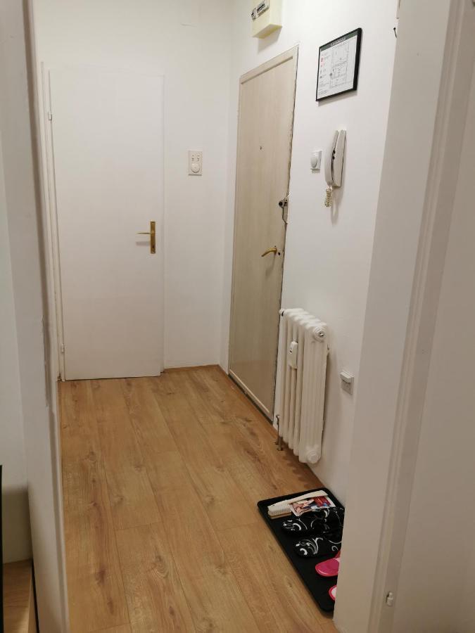 Nacional 1 Apartment Studio Subotica Extérieur photo